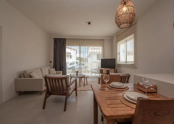 Gizz 4* Φετιγιέ