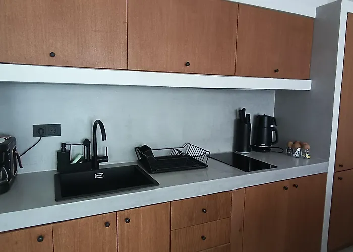 Ξενοδοχείο με διαμερίσματα Gizz 4*